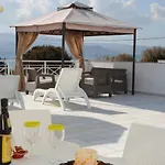 Ariadne דירה *
