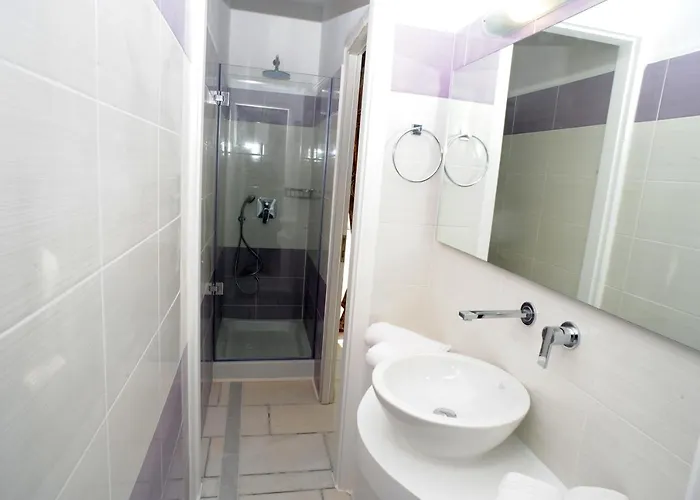 Ariadne アパート *